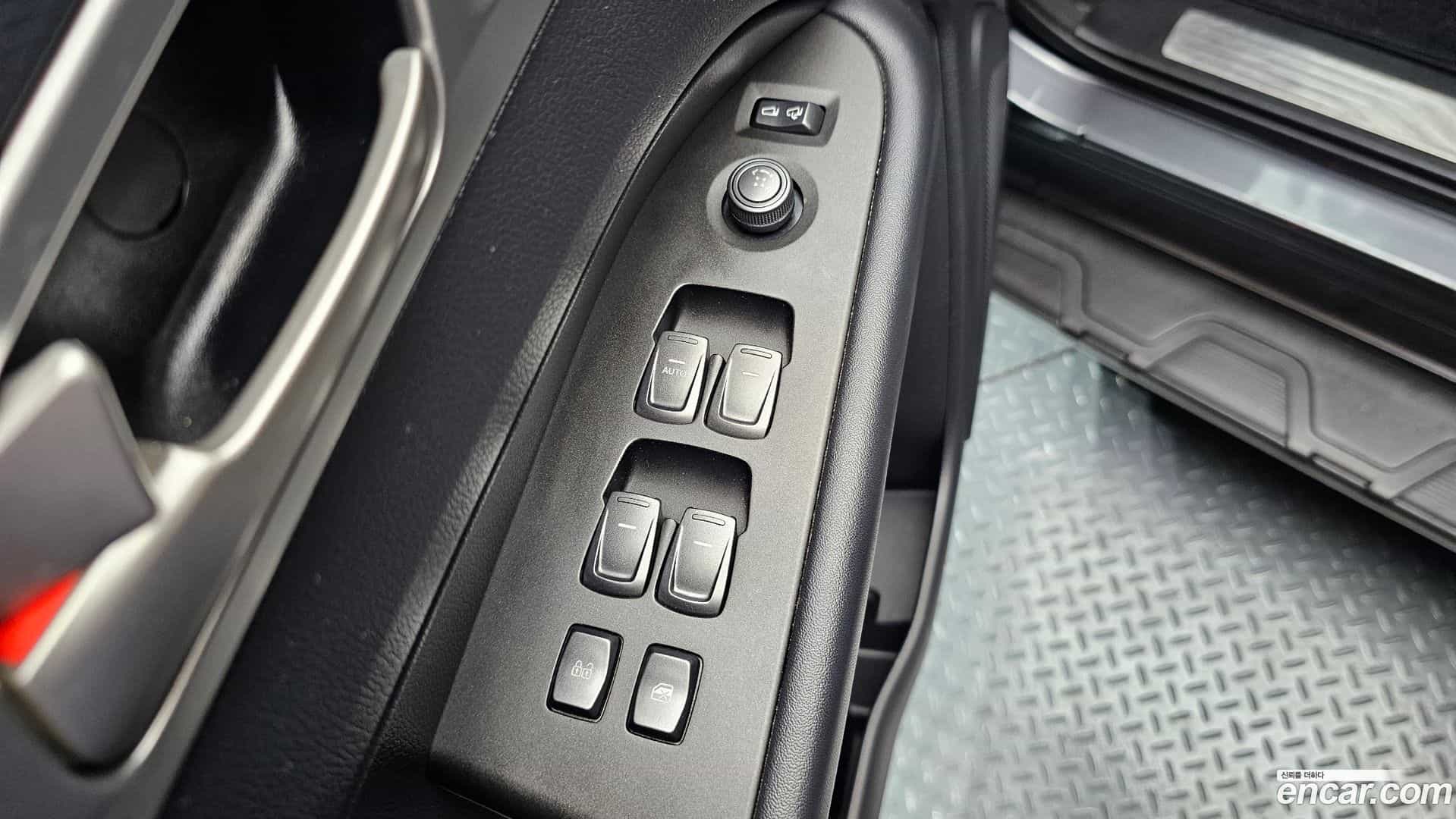 Rexton KG Mobility 2018.10-OPTION-021