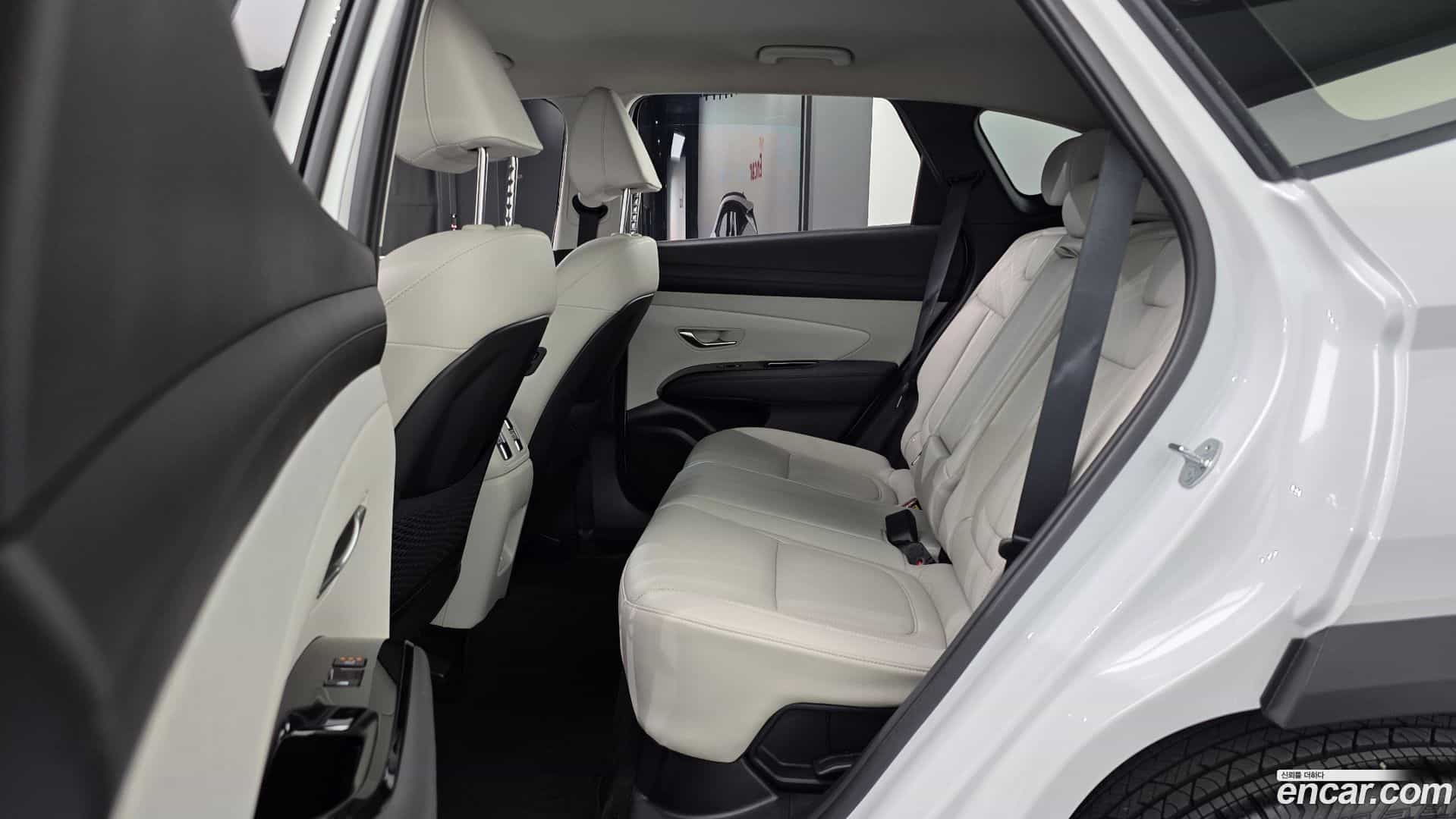 Tucson Hyundai 2025.6-OPTION-016