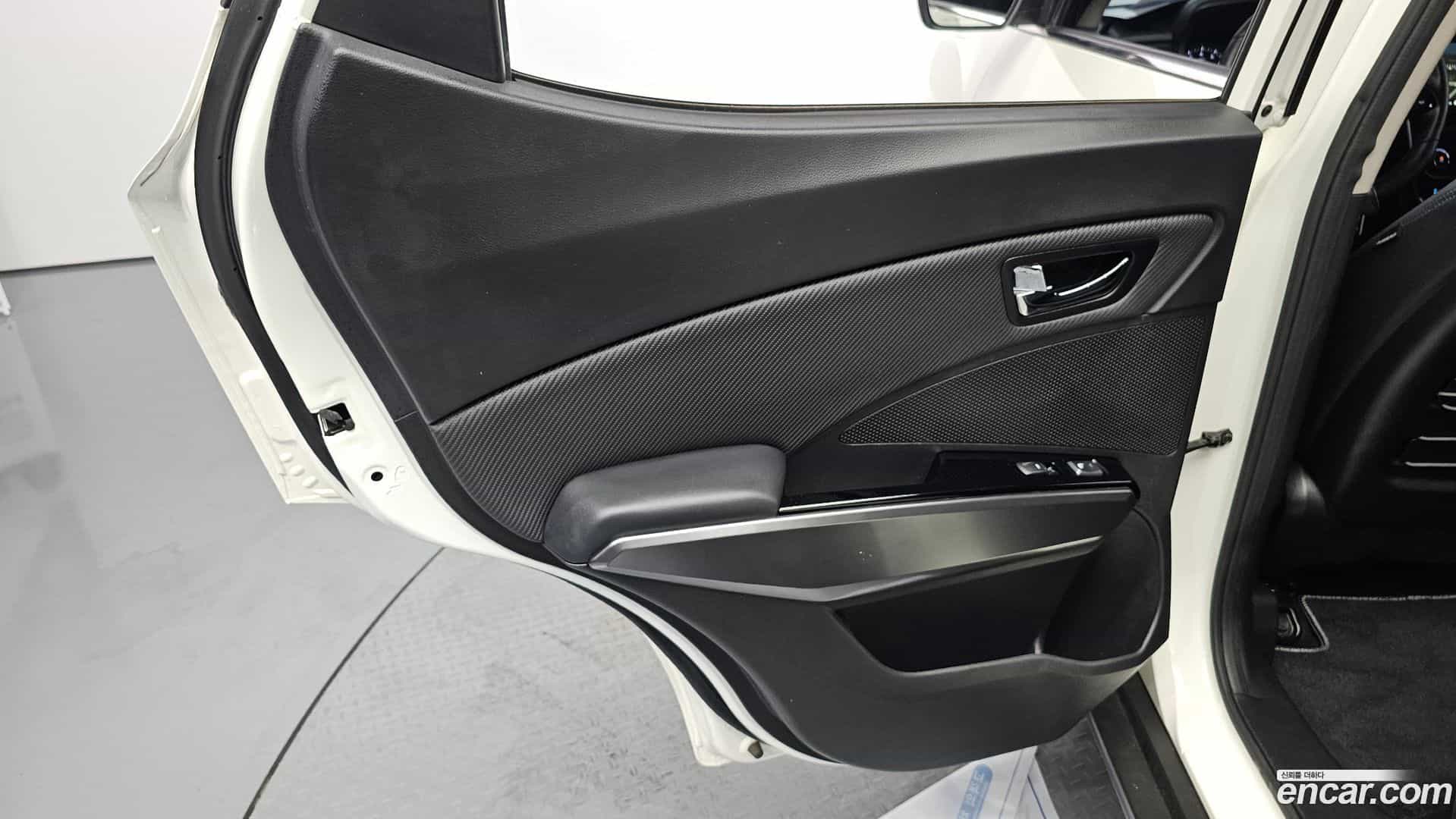 TIBOLI KG Mobility 2021.3-INNER-035