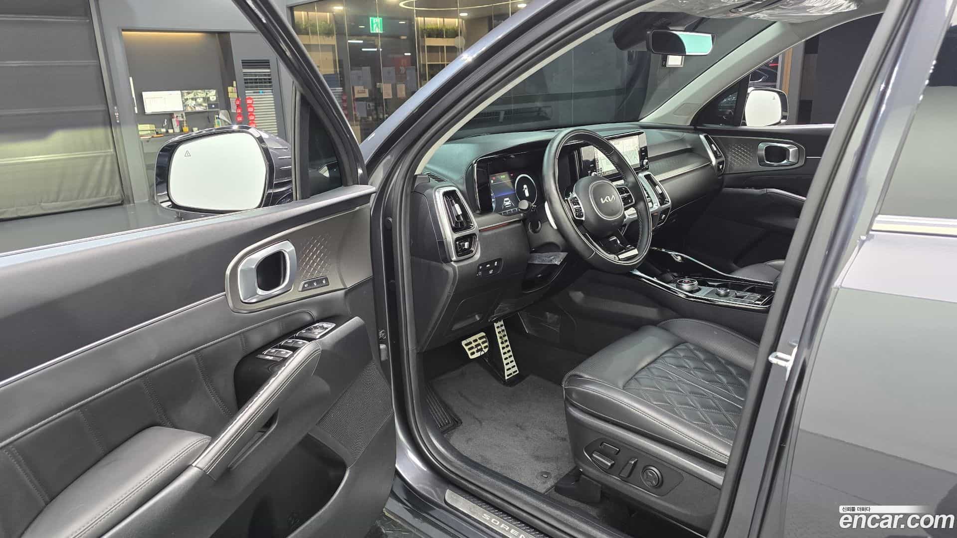 Sorento Kia 2022.1-INNER-010