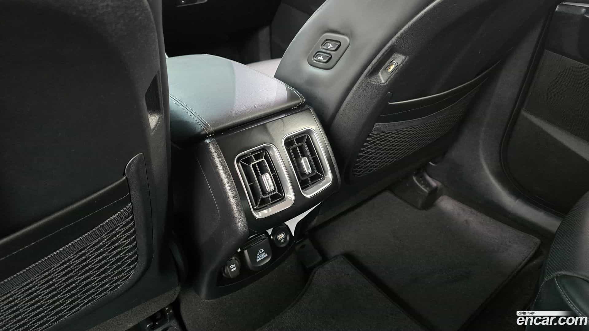 Sorento Kia 2022.1-OPTION-044