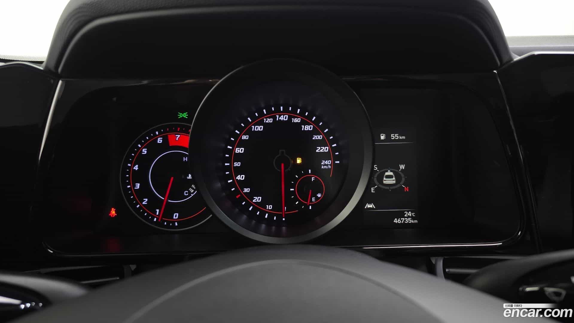 AVANTE Hyundai 2020.5-INNER-008