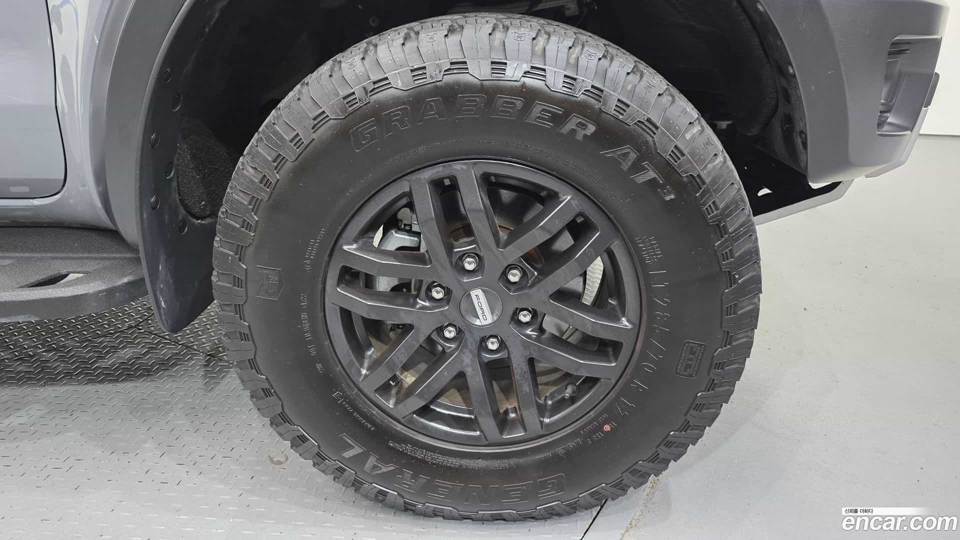 Ranger Ford 2022.6-OUTER-031