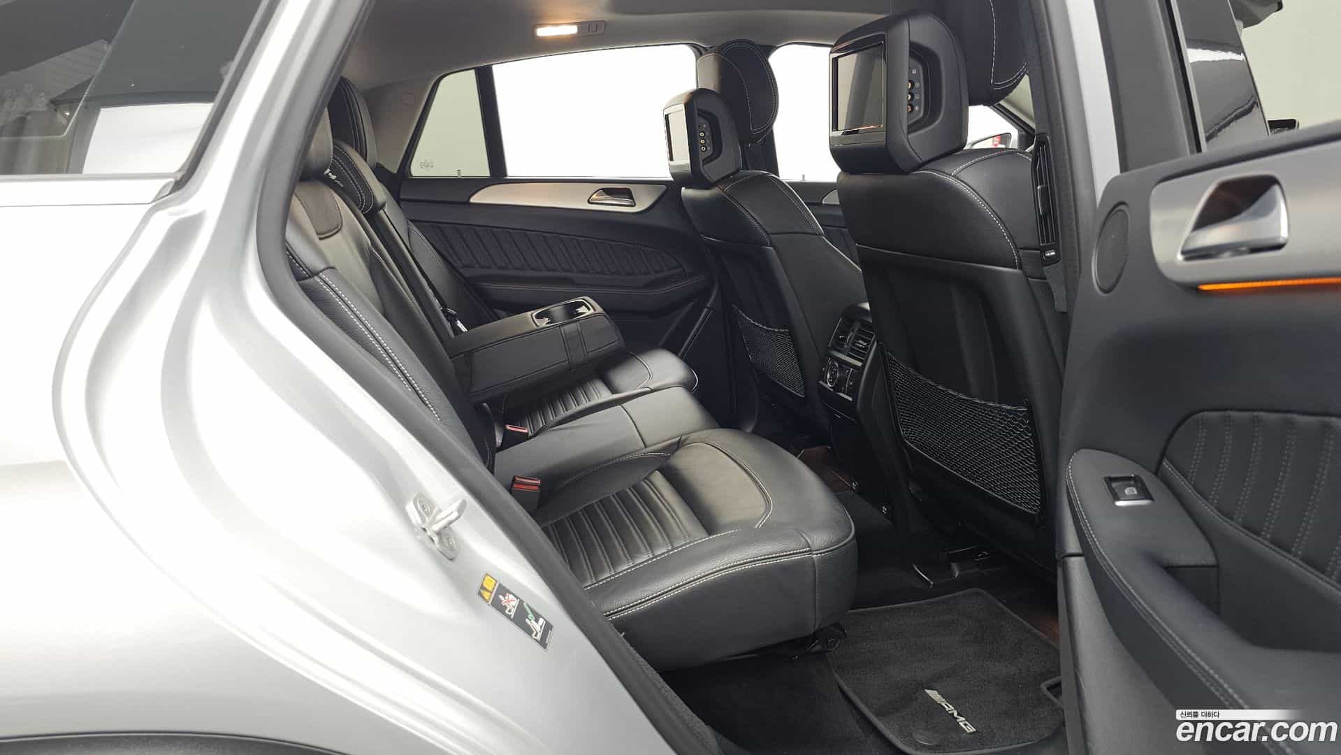 GLE-Class Mercedes-Benz 2017.8-OPTION-016
