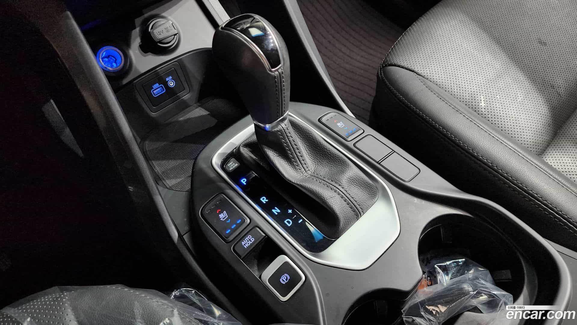 Santafe Hyundai 2016.11-INNER-009