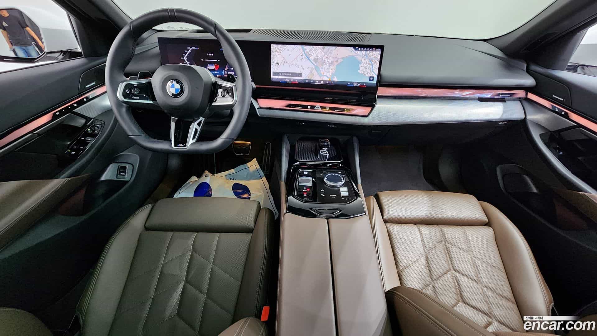 5-Series BMW 2025.10-INNER-007