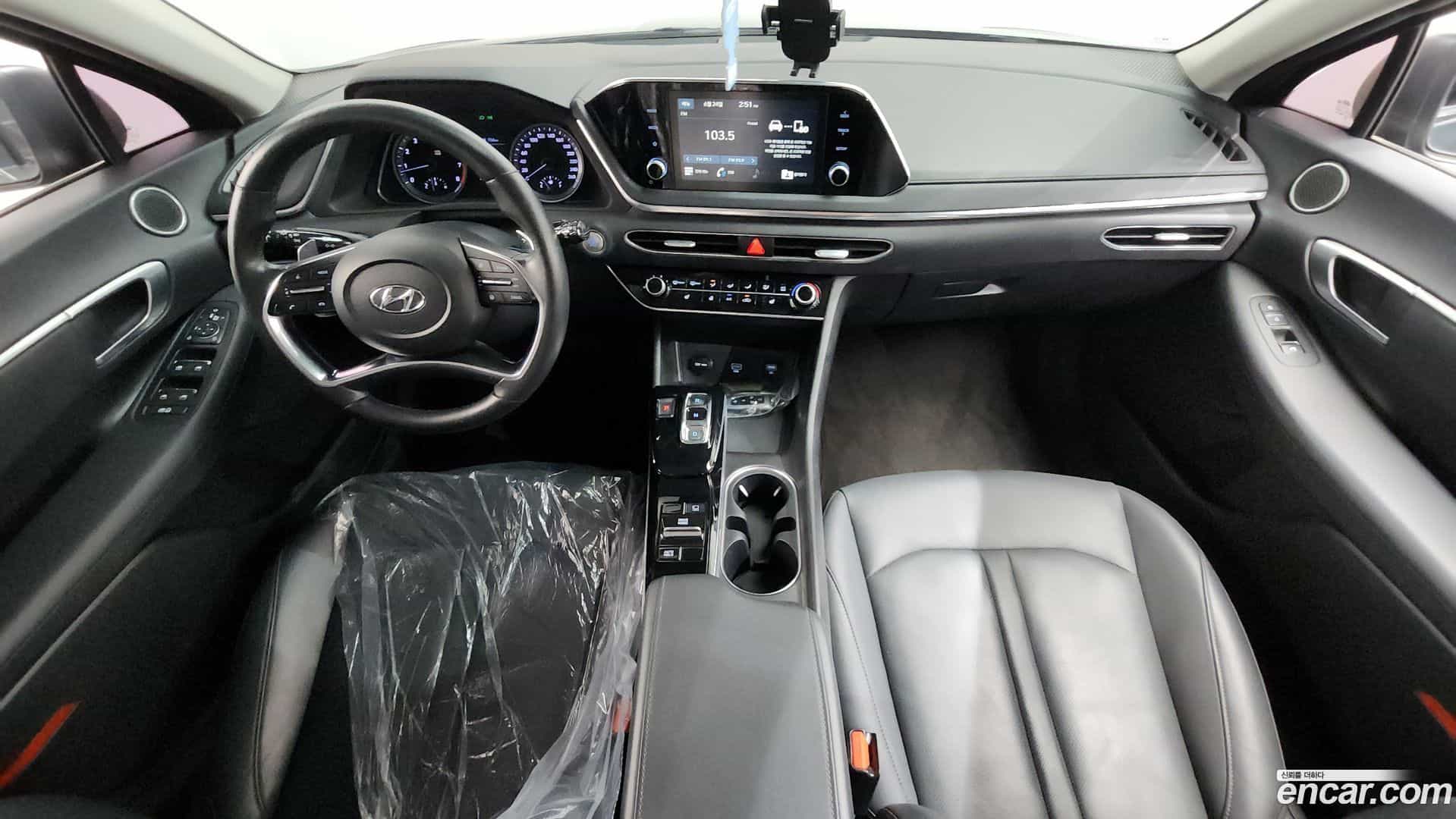 Sonata Hyundai 2019.6-INNER-007