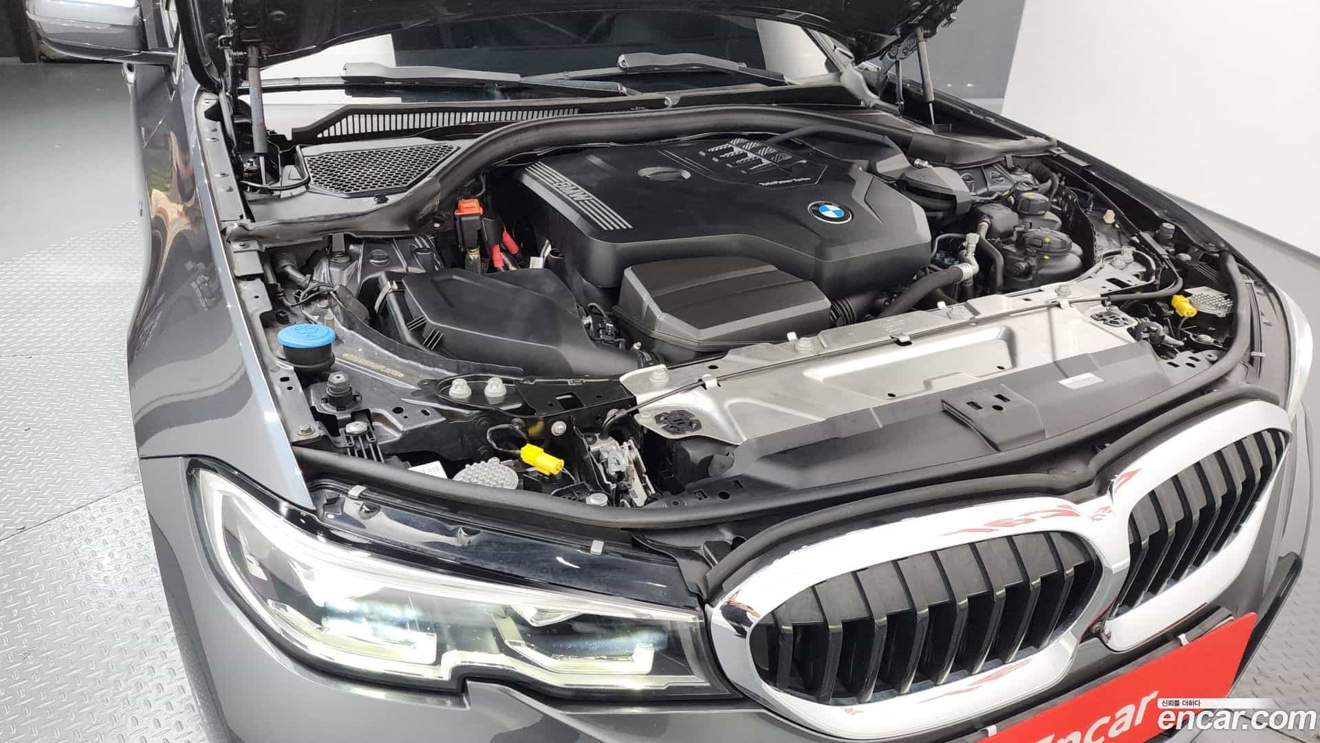 3-Series BMW 2021.4-OUTER-006