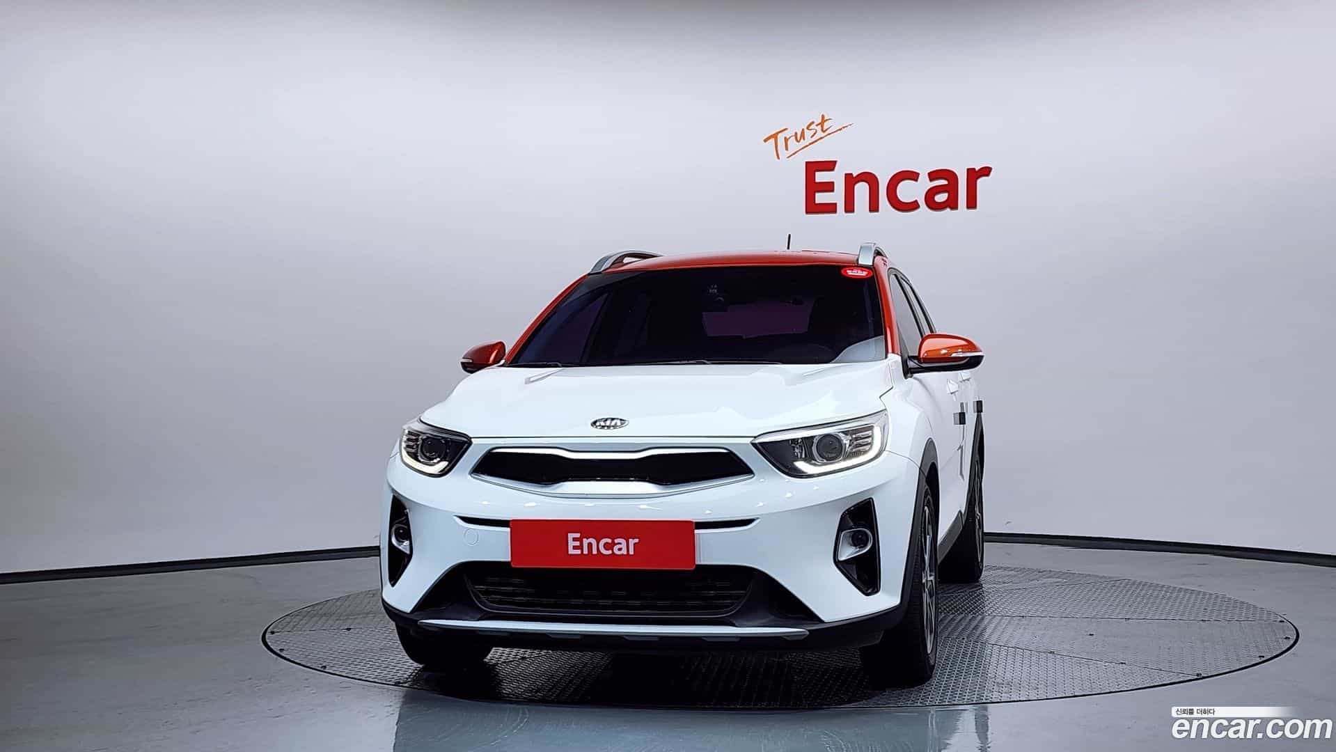 Stonic Kia 2018.3-OUTER-003