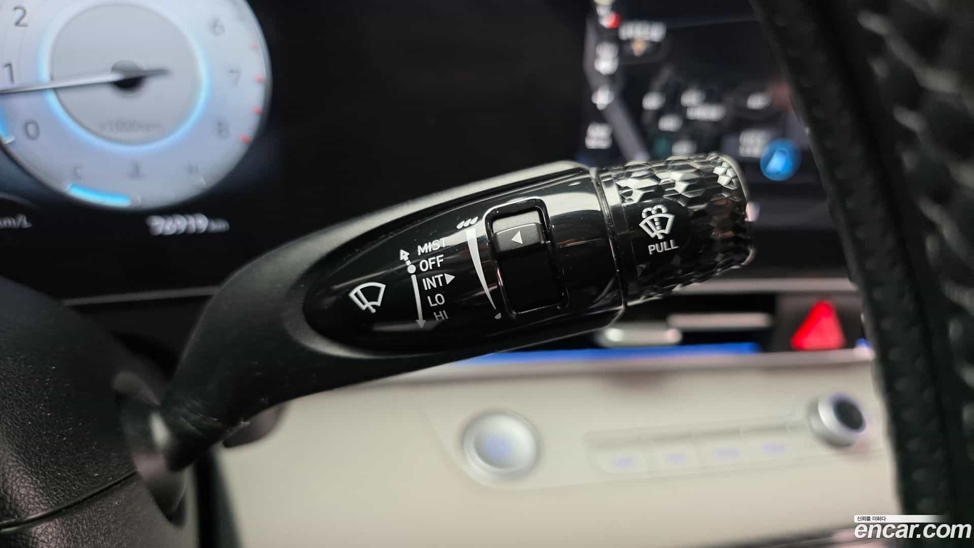 AVANTE Hyundai 2022.10-OPTION-022
