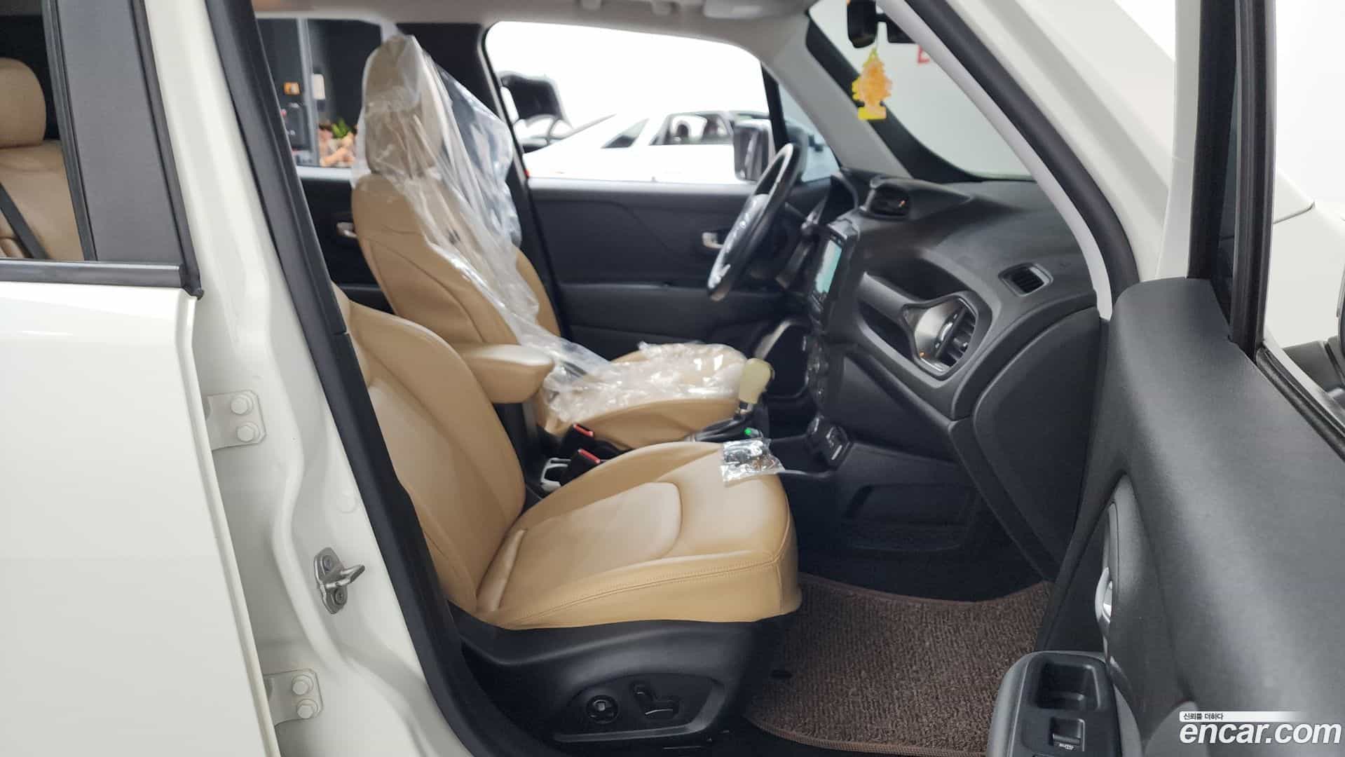 Renegade Jeep 2018.11-OPTION-015