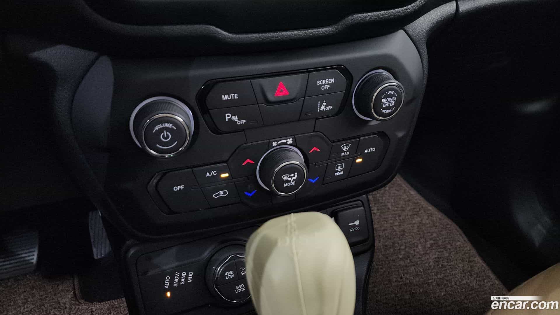 Renegade Jeep 2018.11-OPTION-021