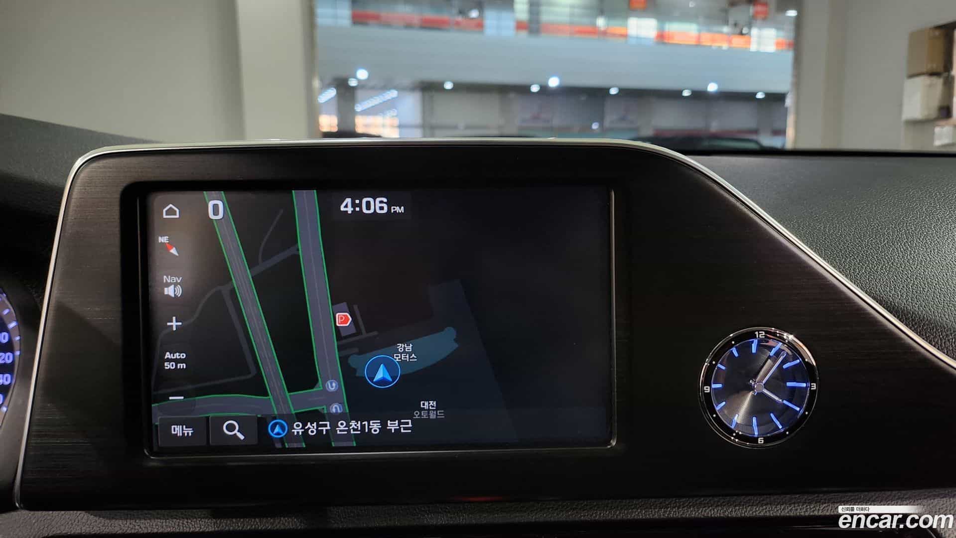 Grandeur Hyundai 2018.10-INNER-009