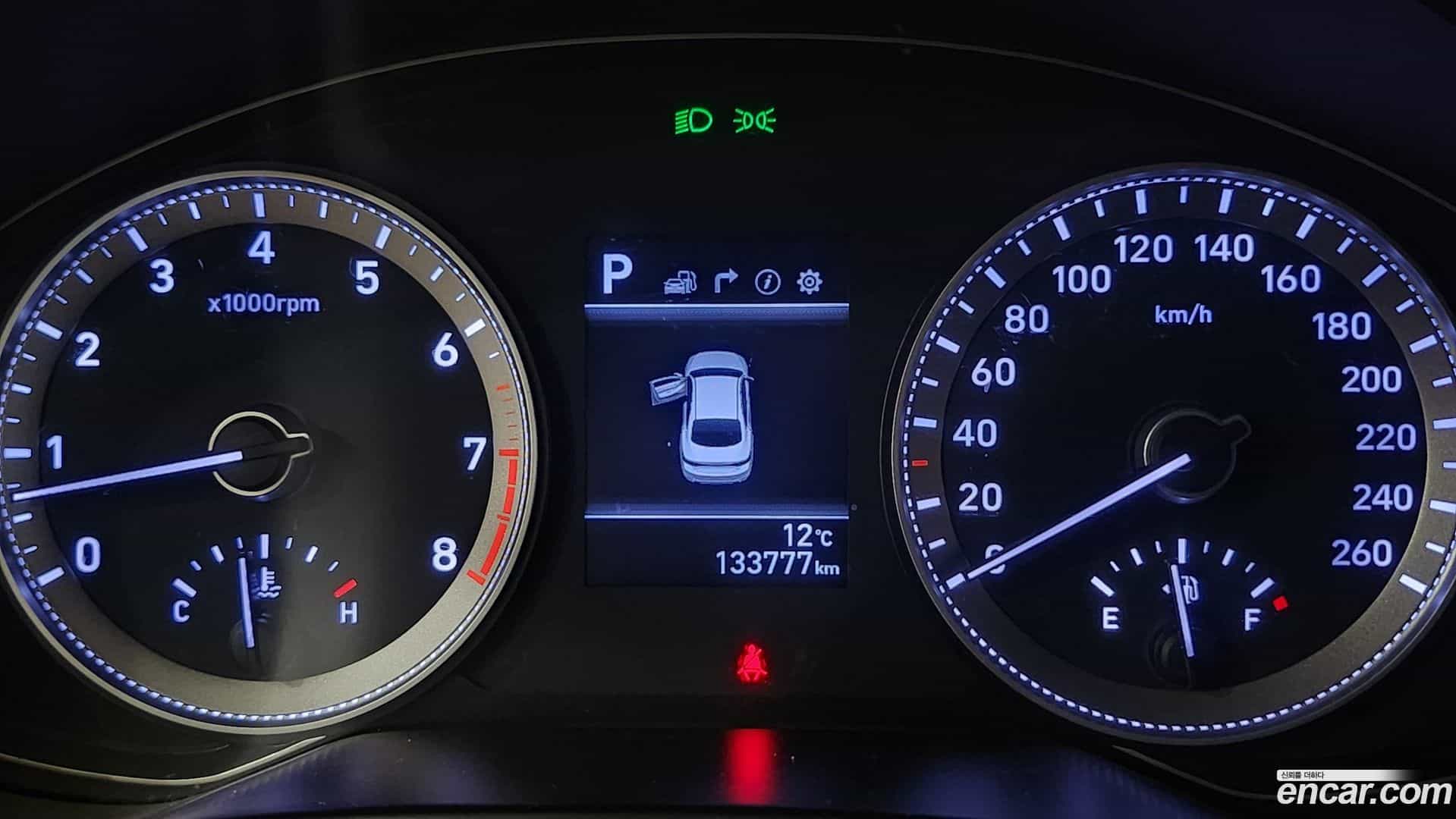 Grandeur Hyundai 2018.10-OPTION-017