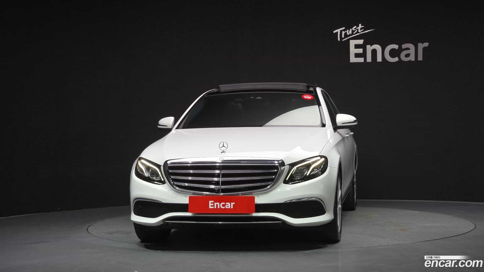 E-Class Mercedes-Benz 2016.9-OUTER-003