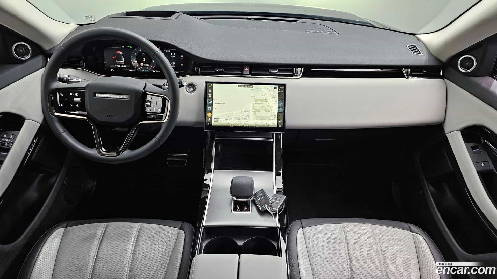 Range Rover Evoque Land Rover 2025.2-INNER-007