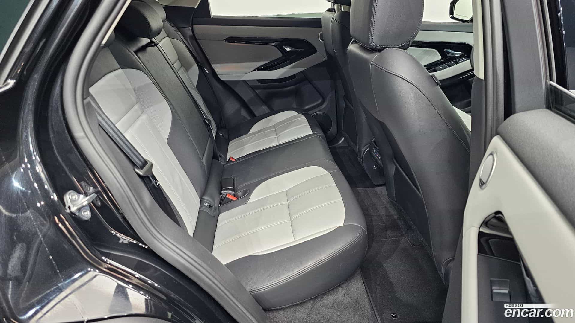 Range Rover Evoque Land Rover 2025.2-OPTION-015