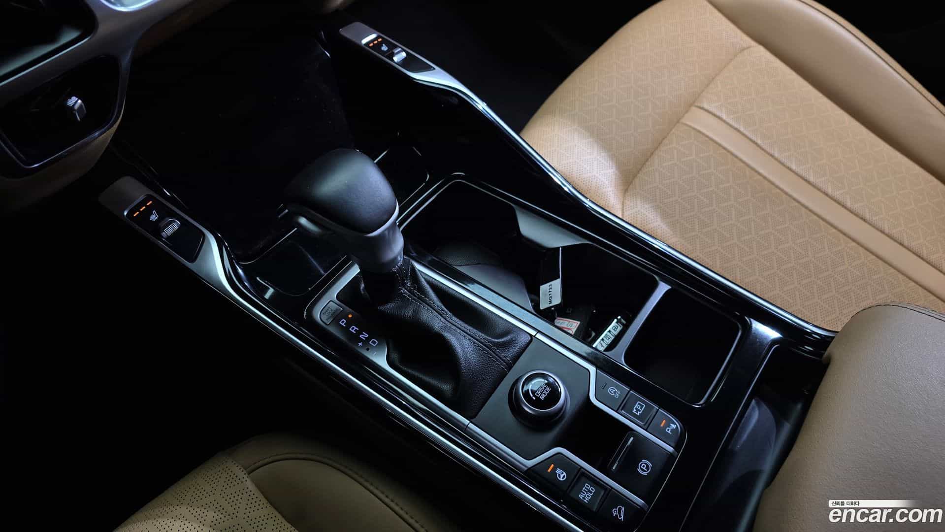 Sorento Kia 2023.0-INNER-009