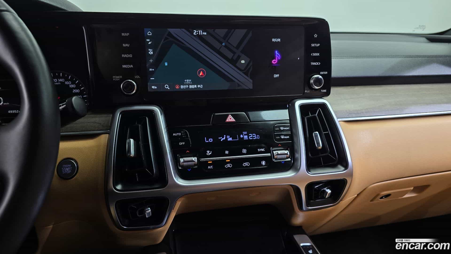 Sorento Kia 2023.0-OPTION-016