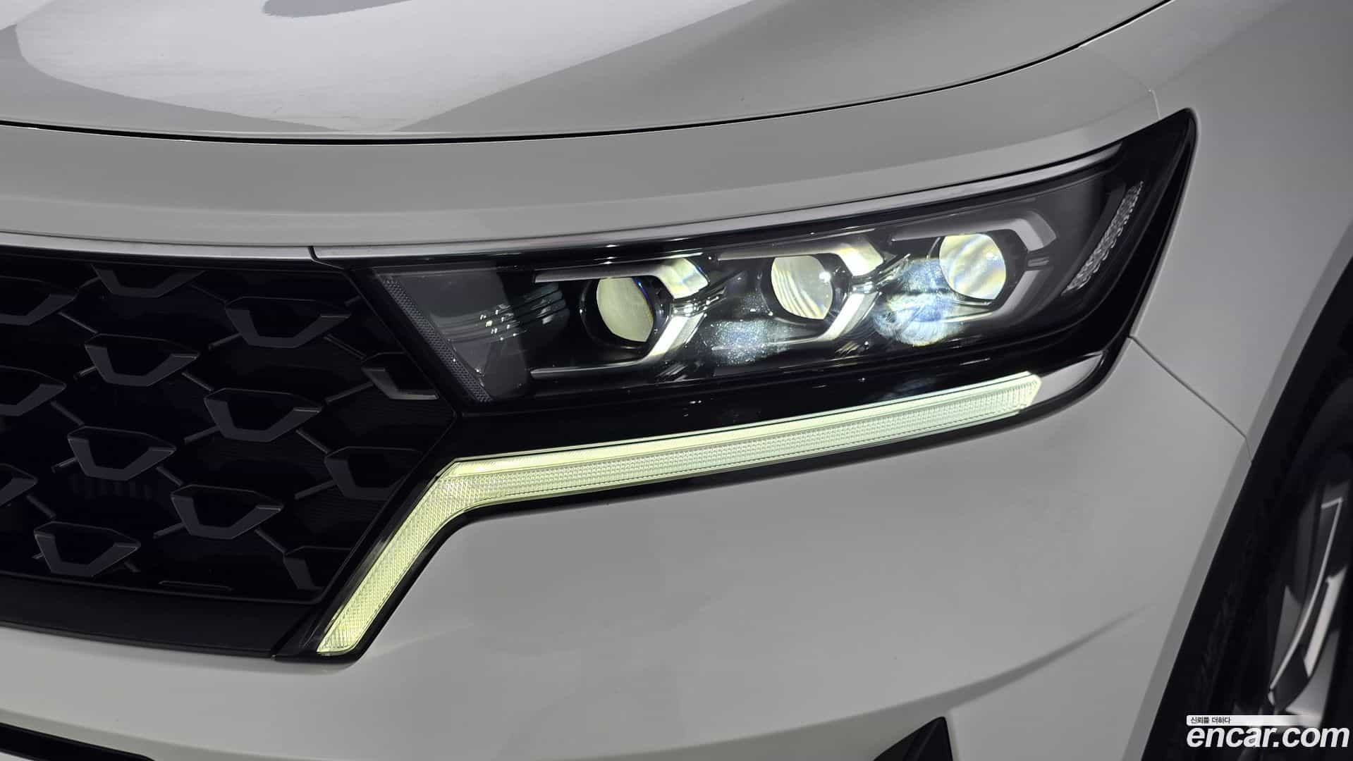 Sorento Kia 2023.0-OUTER-032