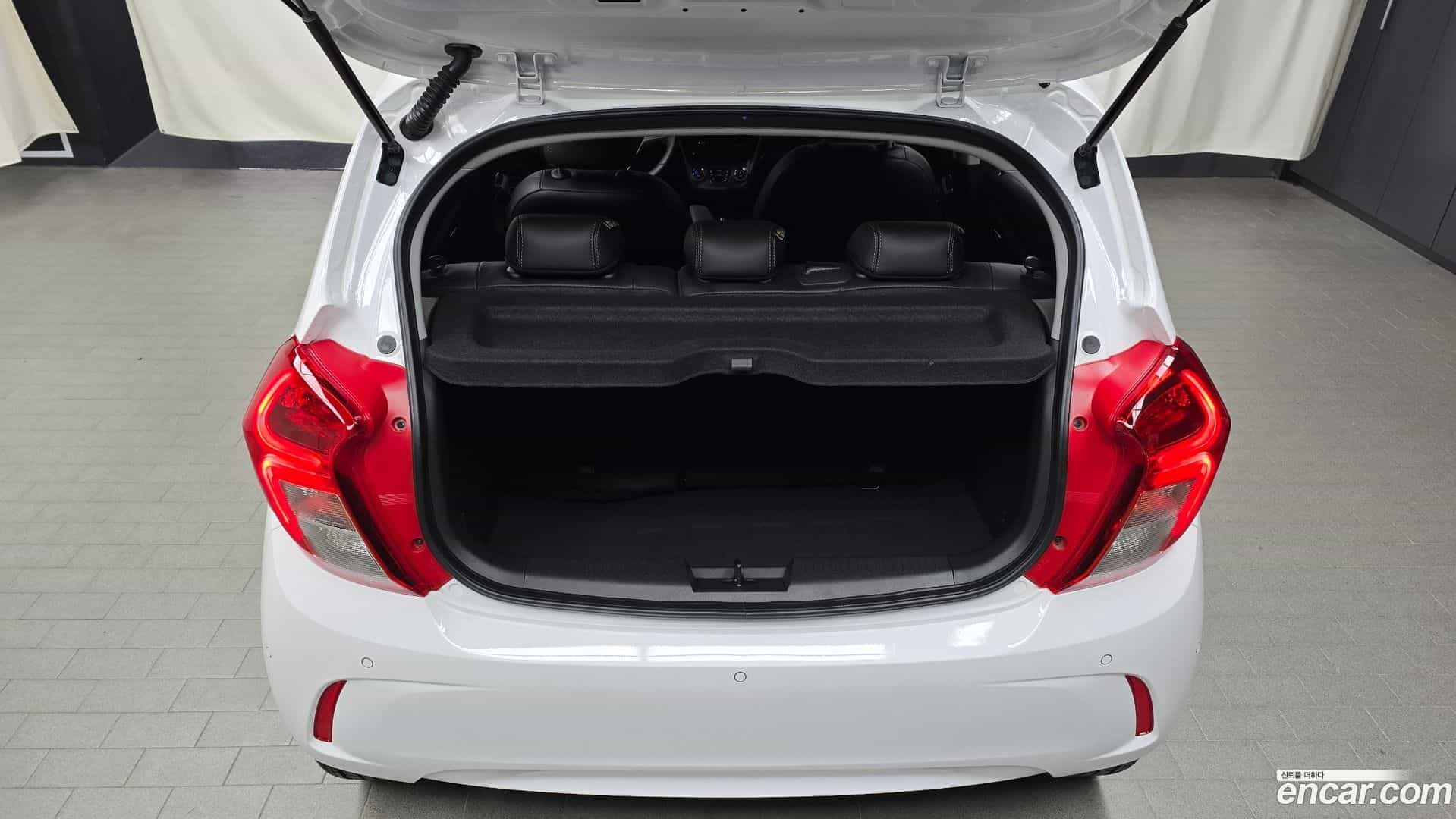Spark Chevrolet 2022.9-OPTION-041