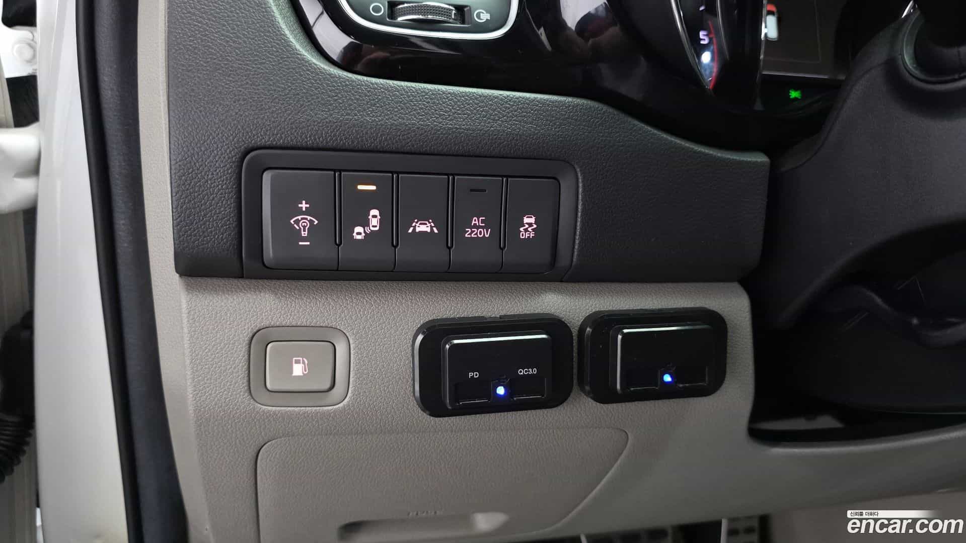 Canival Kia 2015.6-OPTION-024