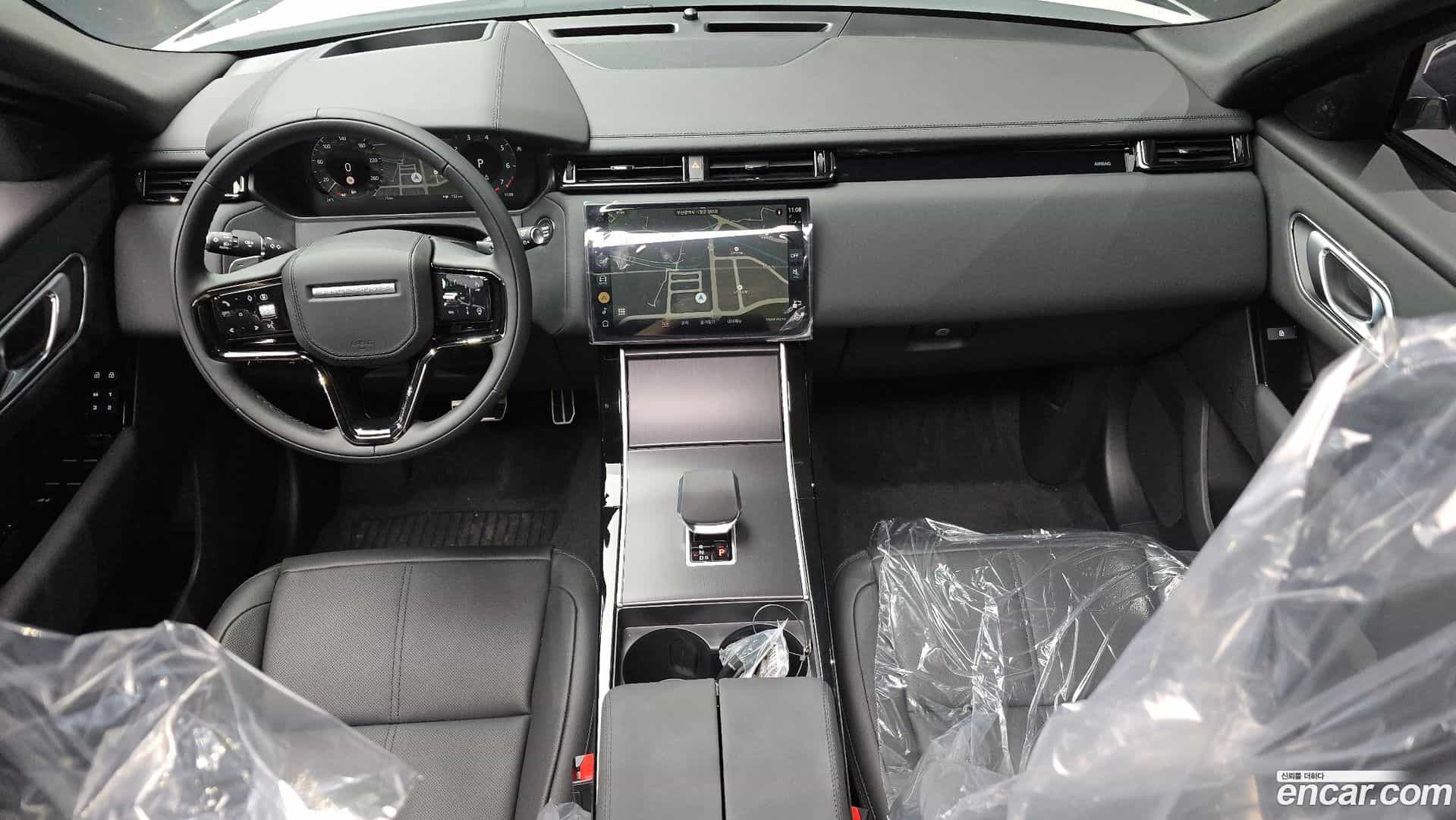 Range Rover Velar Land Rover 2026.2-INNER-007