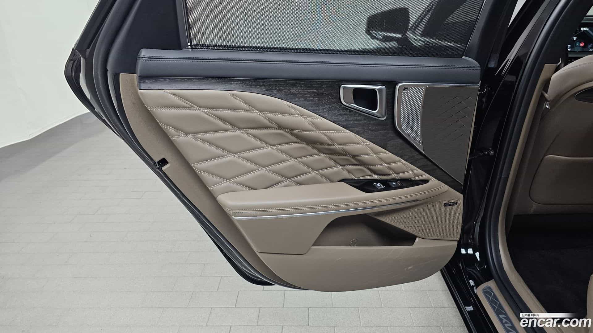 K8 Kia 2022.9-INNER-035