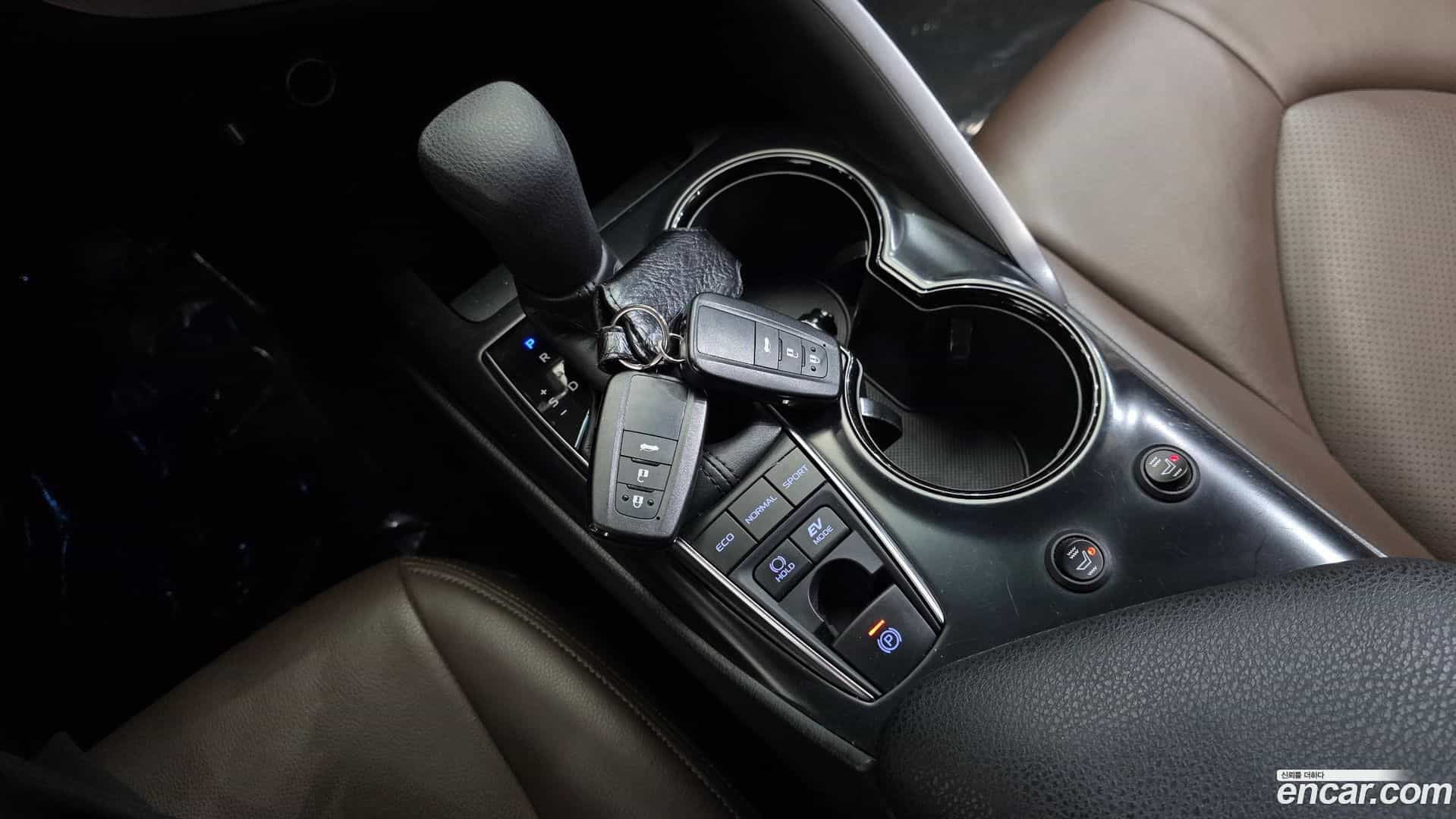 Camry Toyota 2021.3-INNER-009