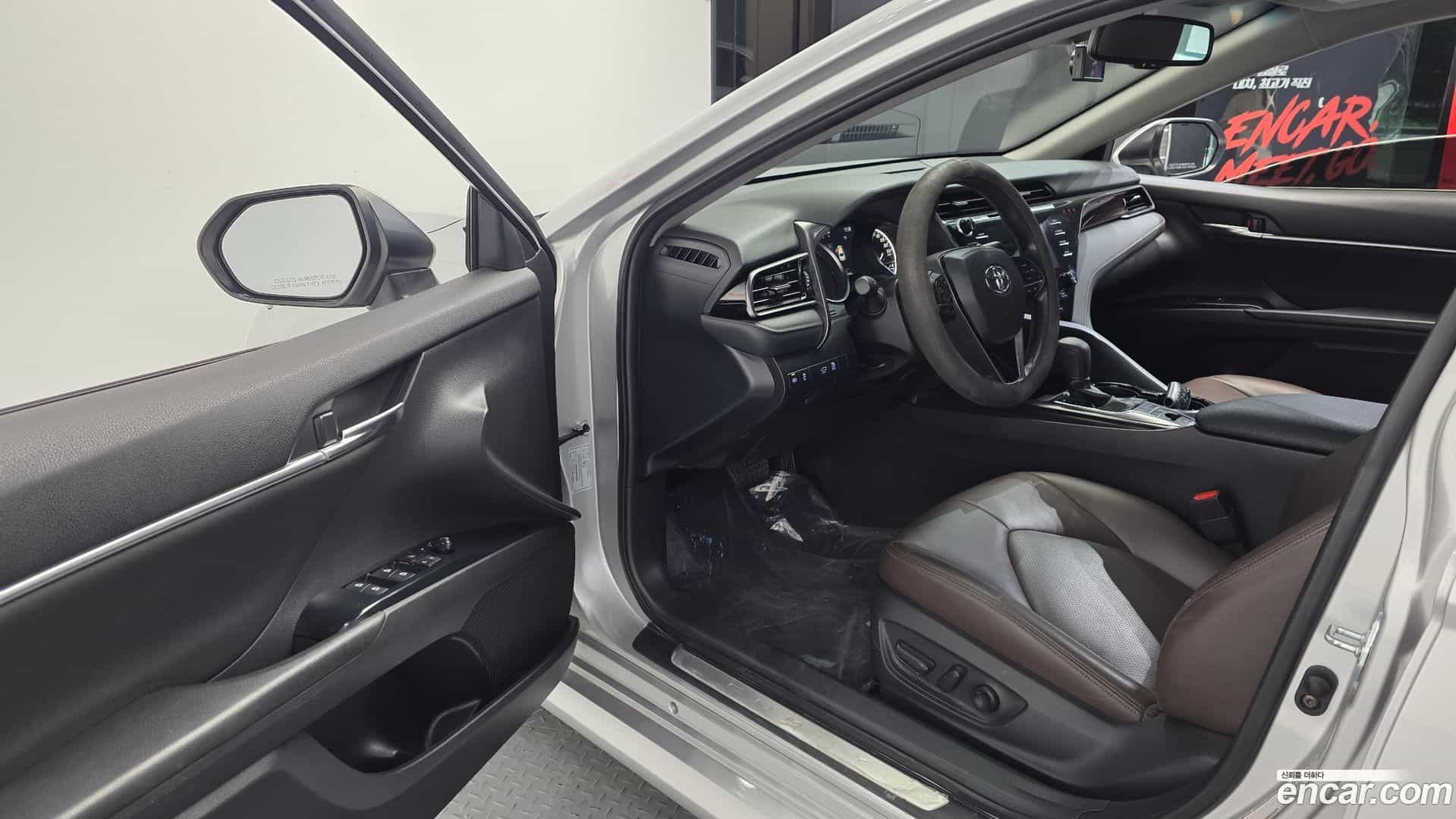 Camry Toyota 2021.3-INNER-010