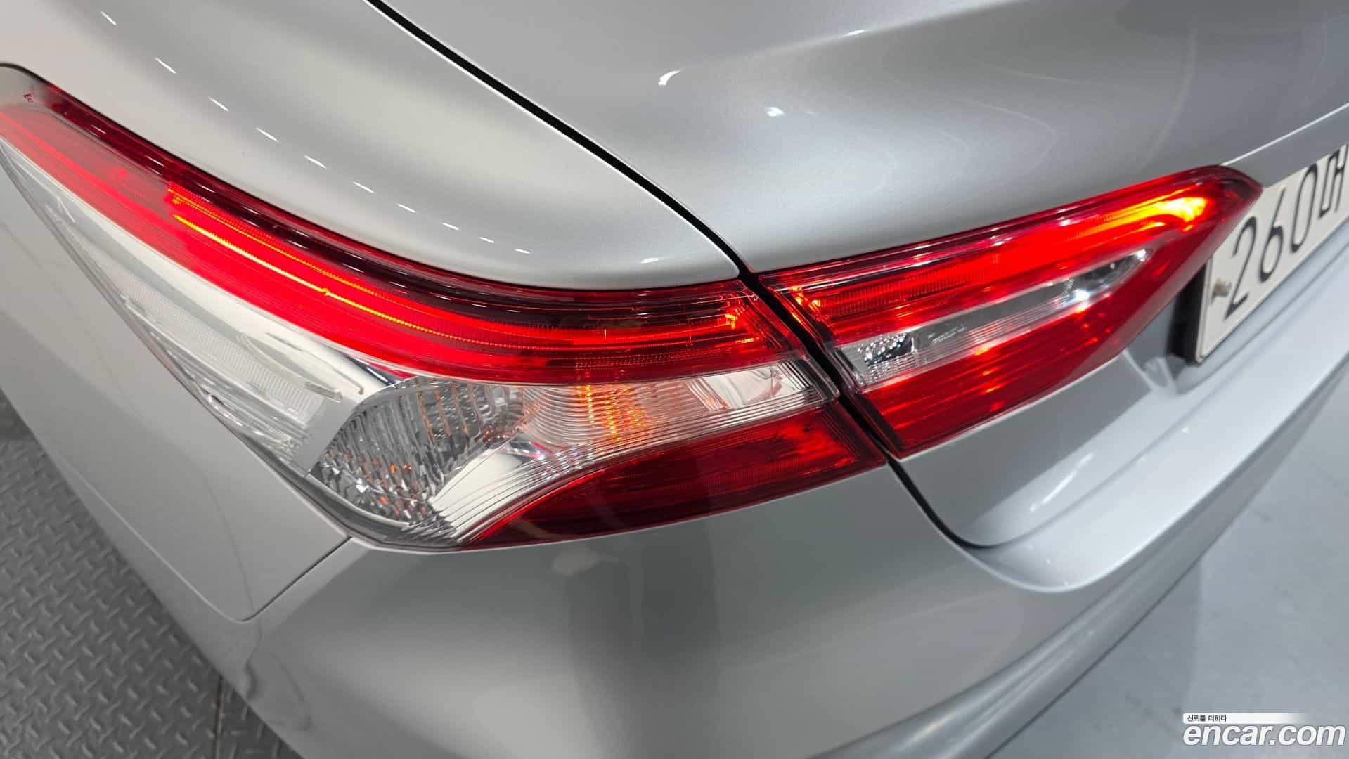 Camry Toyota 2021.3-OUTER-033