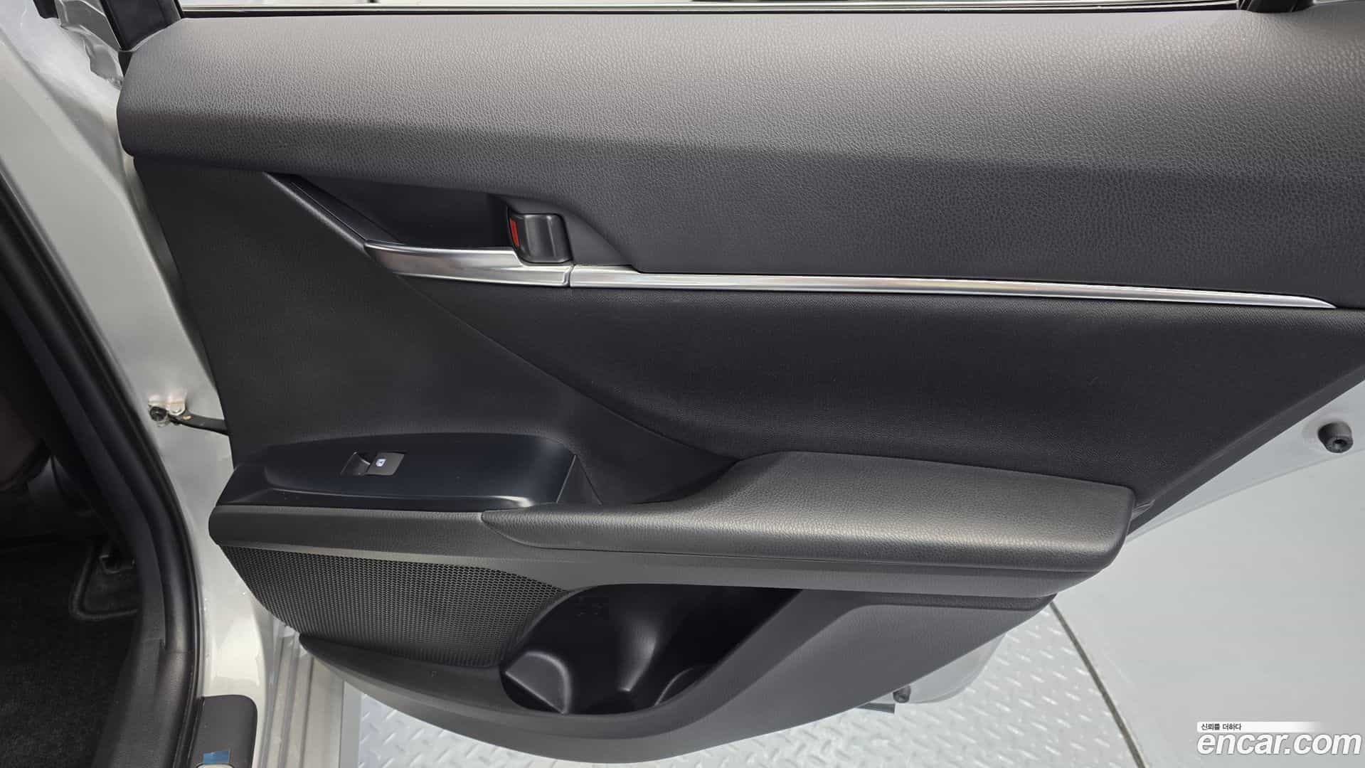 Camry Toyota 2021.3-INNER-035