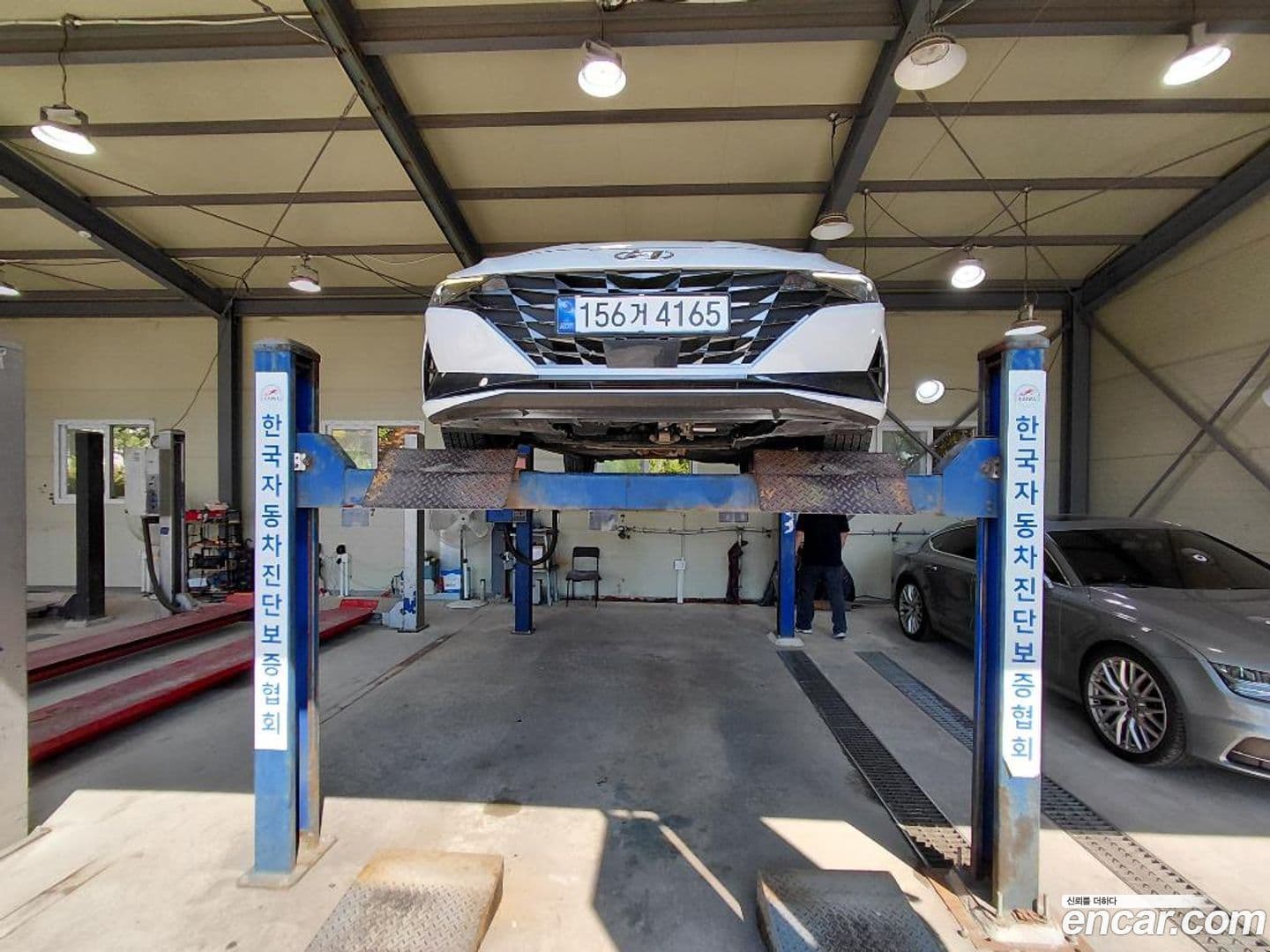 Main__Slider__Photo:AVANTE Hyundai 2022.7-0