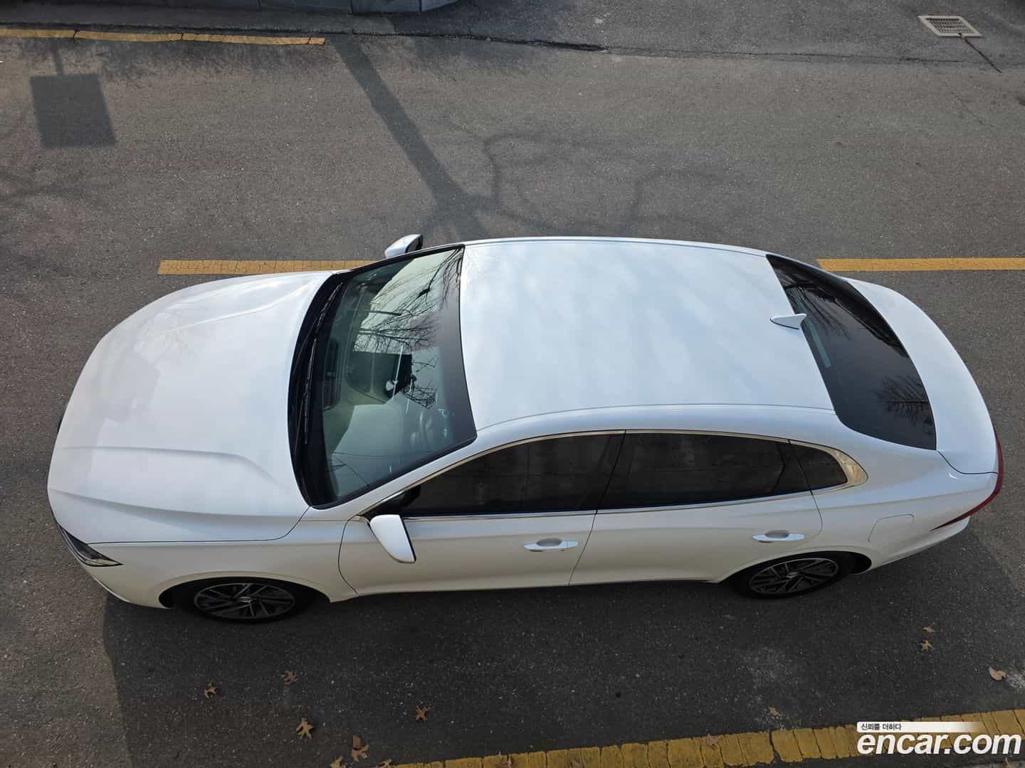 Grandeur Hyundai 2022.0-OPTION-024