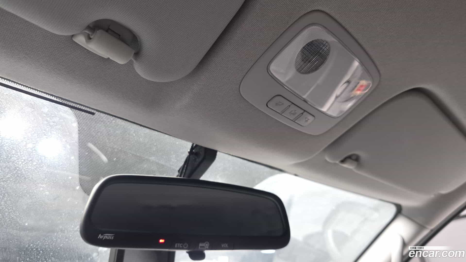 Starex Hyundai 2020.0-OPTION-021