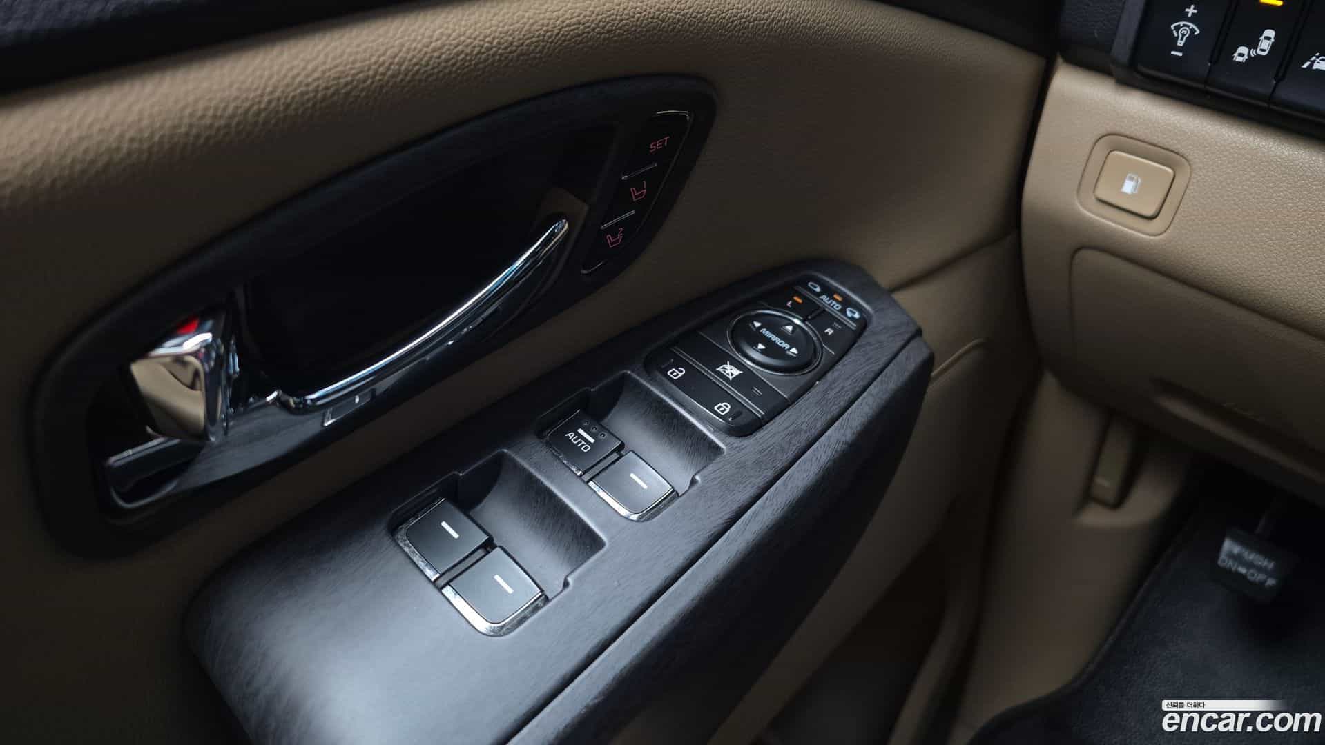 Canival Kia 2016.7-OPTION-022