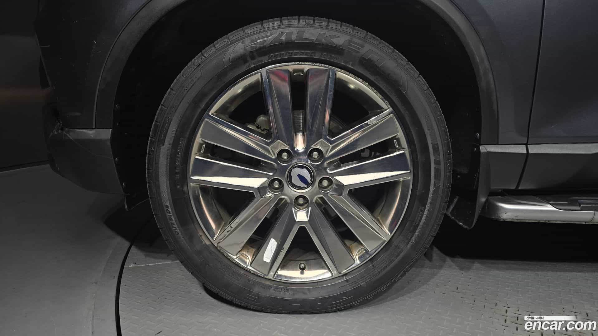 Rexton KG Mobility 2018.1-OUTER-005