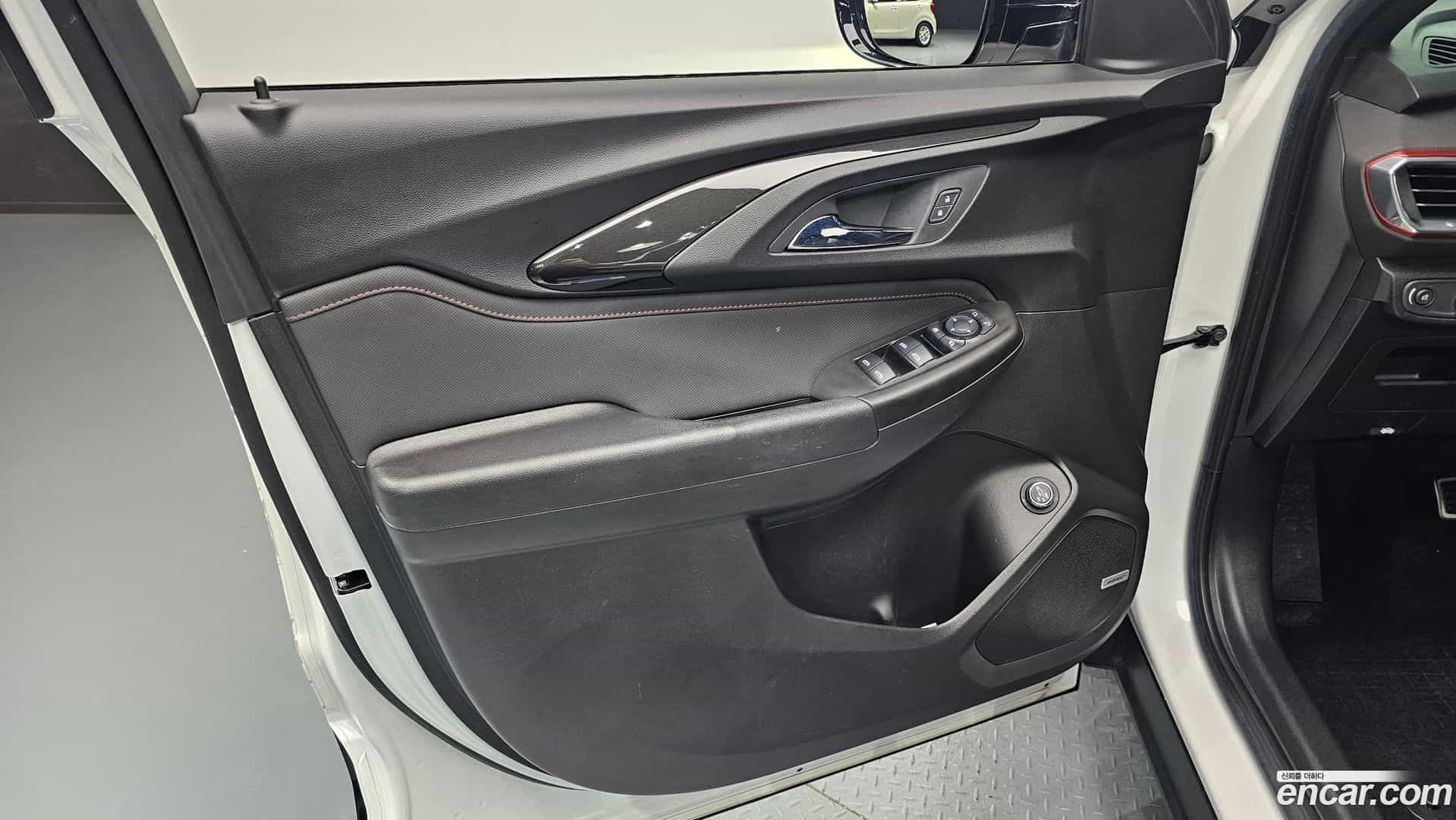 Trailblazer Chevrolet 2022.4-INNER-034