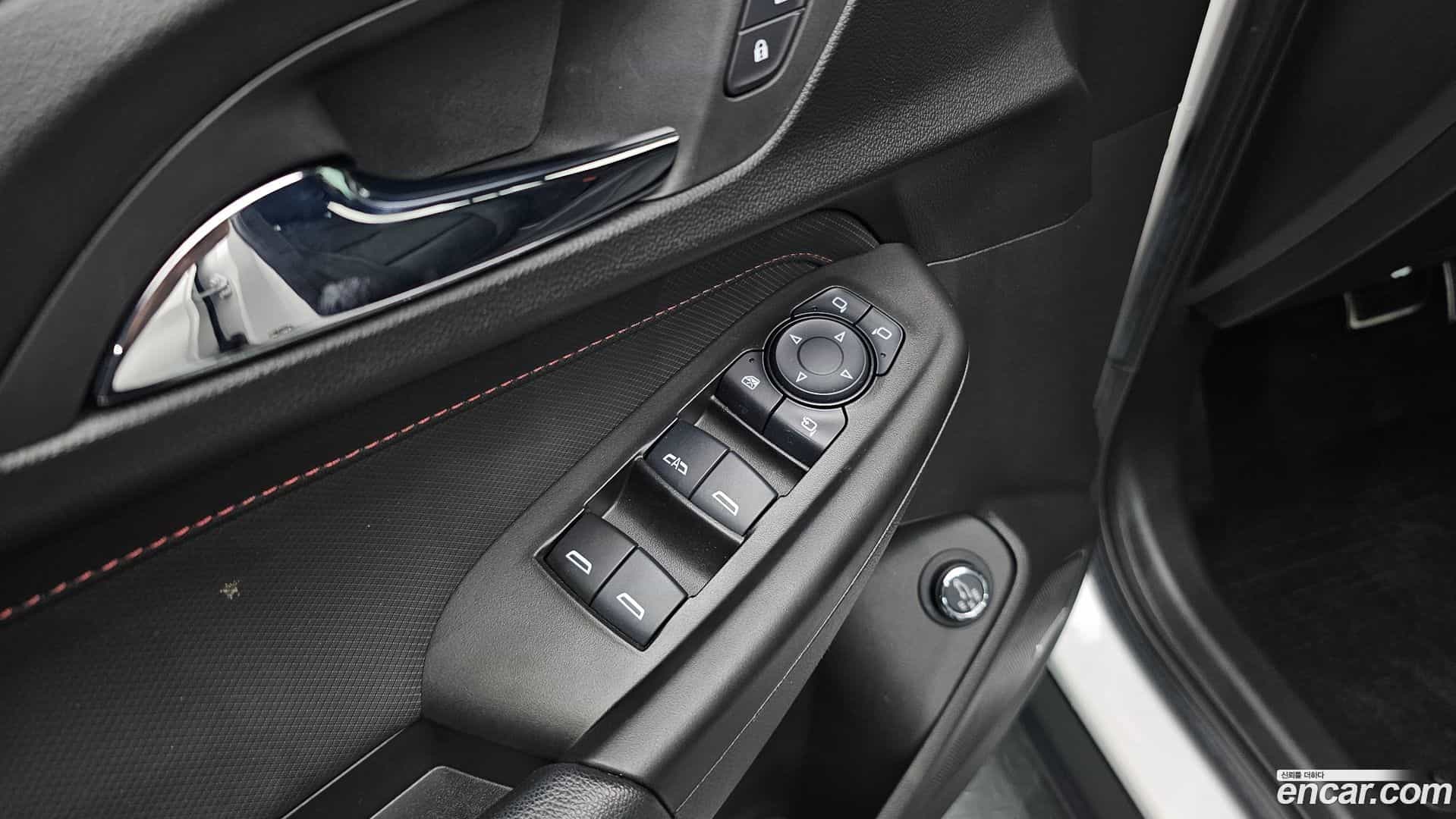 Trailblazer Chevrolet 2022.4-OPTION-040