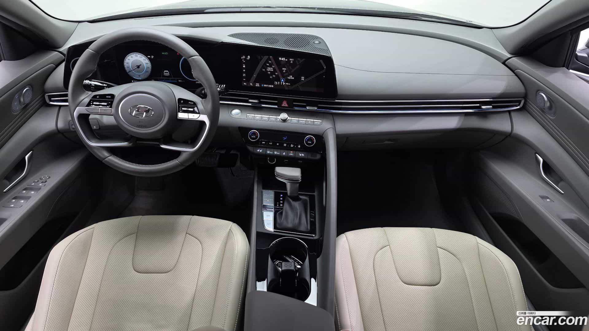 AVANTE Hyundai 2022.11-INNER-007