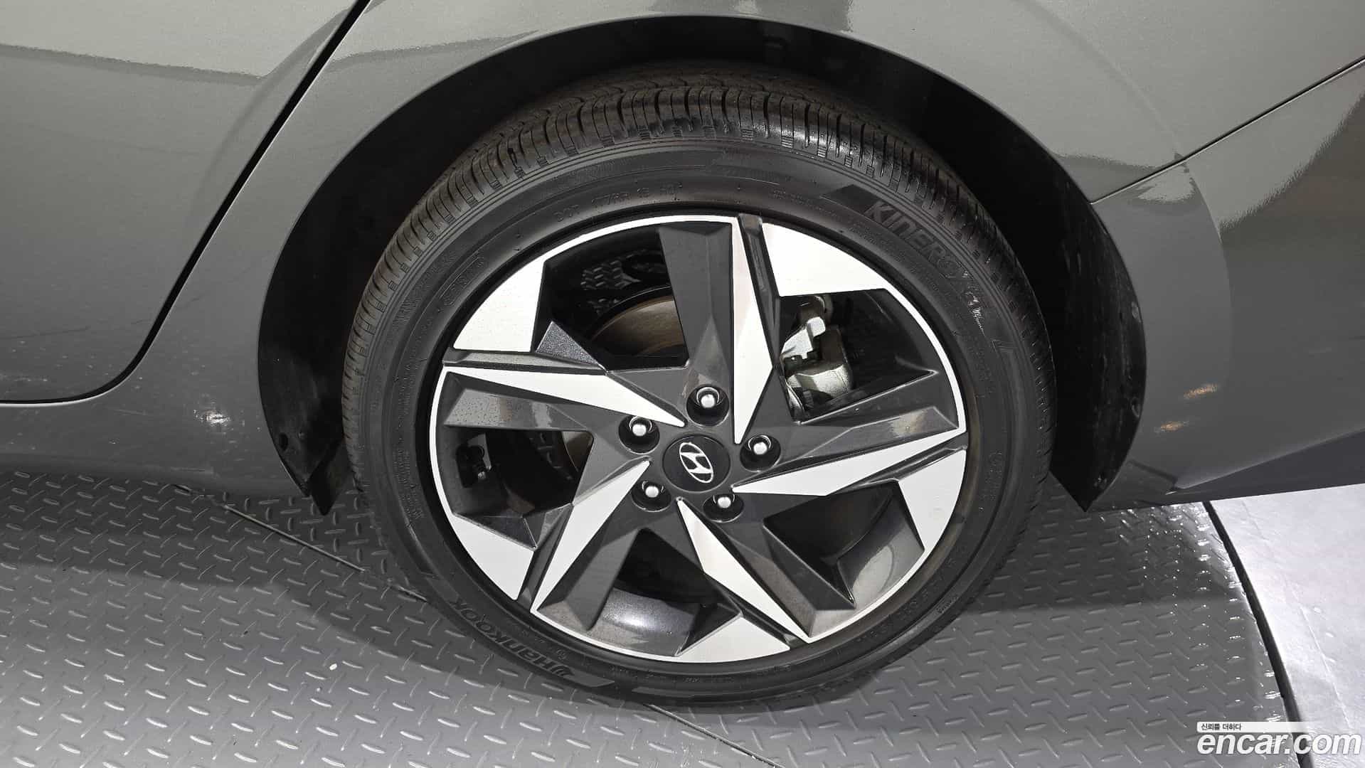 AVANTE Hyundai 2022.11-OUTER-031