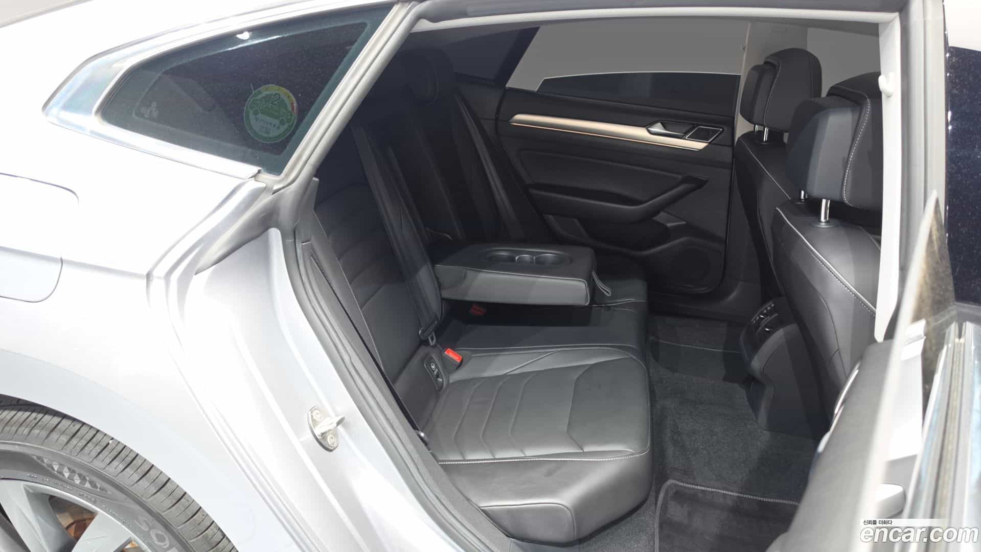 Arteon Volkswagen 2020.11-OPTION-015