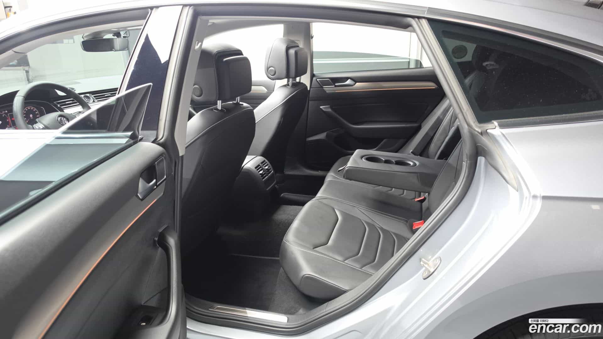 Arteon Volkswagen 2020.11-OPTION-016