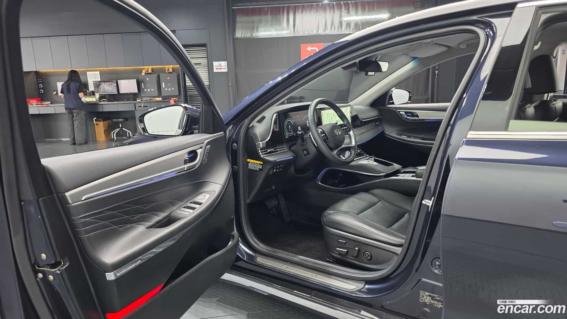 Grandeur Hyundai 2020.2-INNER-010