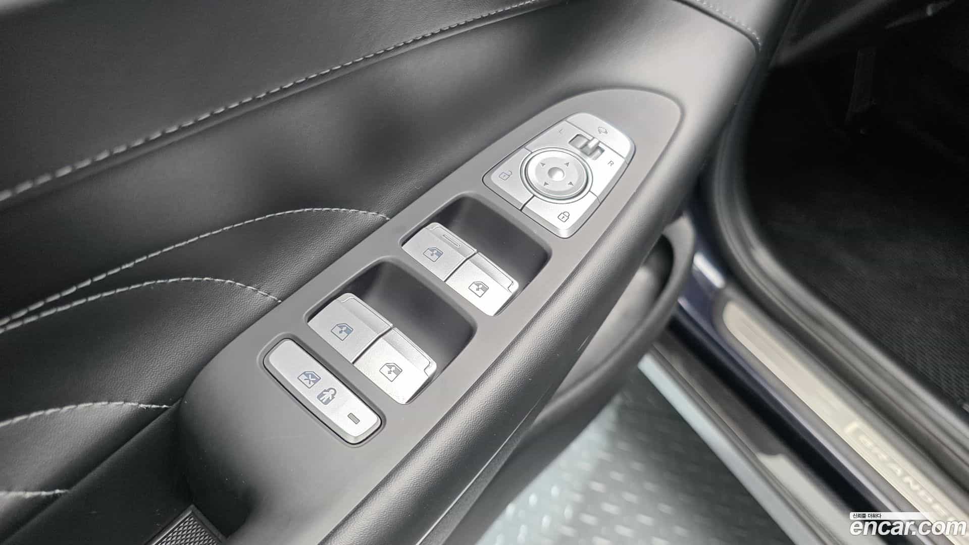Grandeur Hyundai 2020.2-OPTION-040