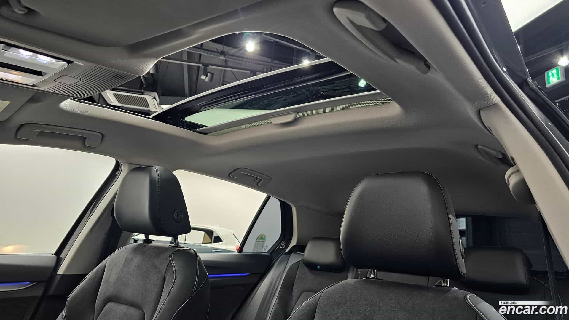 Golf Volkswagen 2025.2-OPTION-018