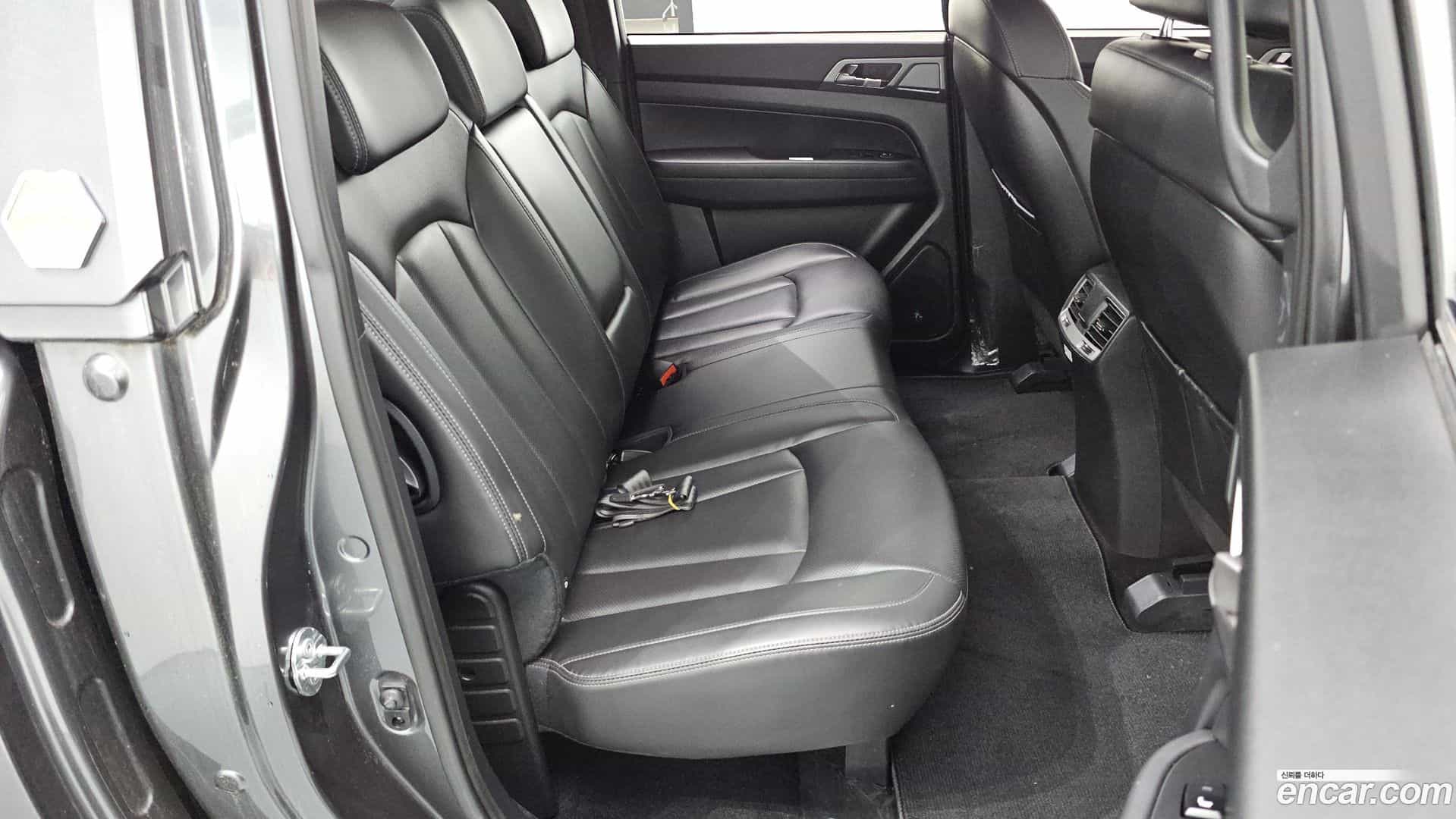 Rexton KG Mobility 2024.2-OPTION-015