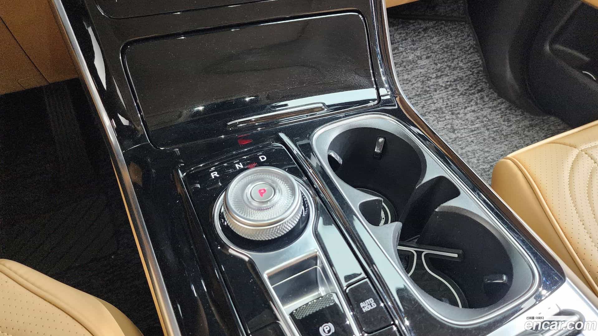 Canival Kia 2021.1-INNER-009