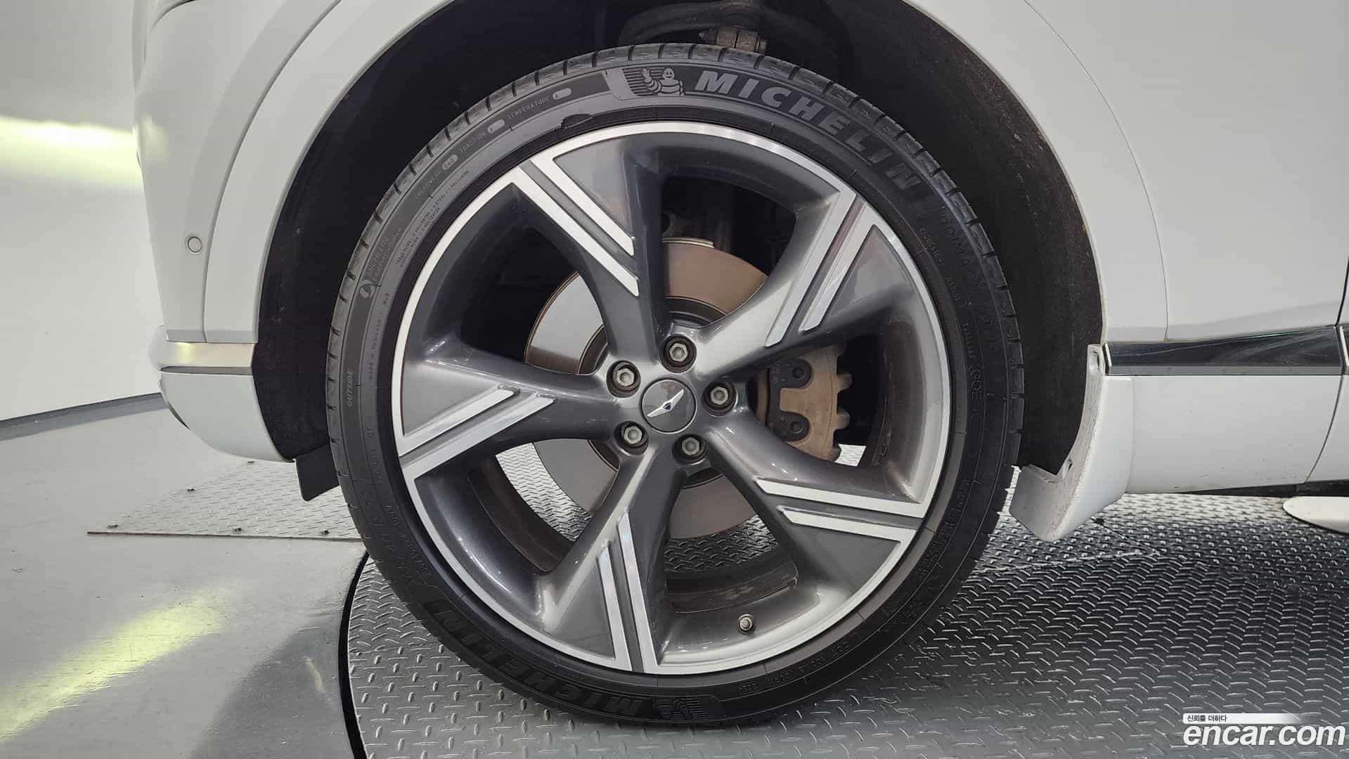 GV80 Genesis 2020.6-OUTER-005