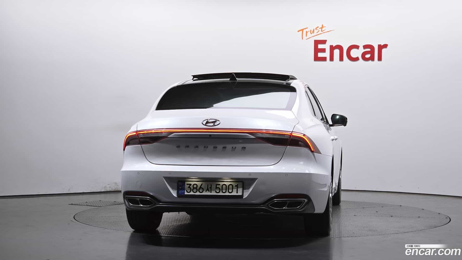 Grandeur Hyundai 2021.0-OUTER-004
